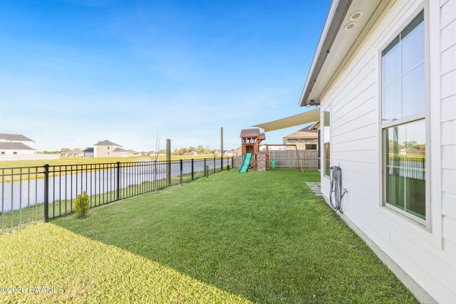 316 Sweet Harvest Road, Youngsville, LA 70592