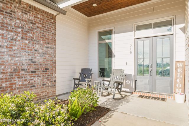 316 Sweet Harvest Road, Youngsville, LA 70592