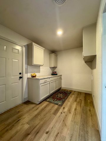 3102 Aberdeen Avenue, Lubbock, TX 79407