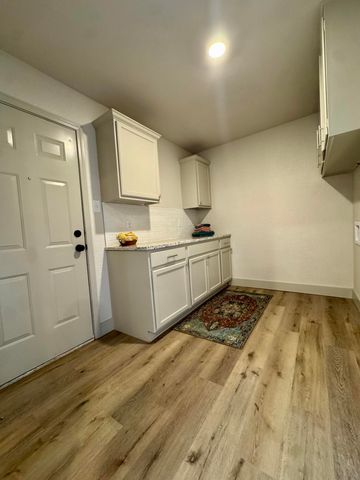 3102 Aberdeen Avenue, Lubbock, TX 79407