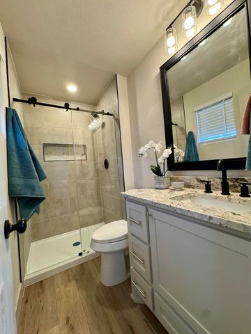 3102 Aberdeen Avenue, Lubbock, TX 79407