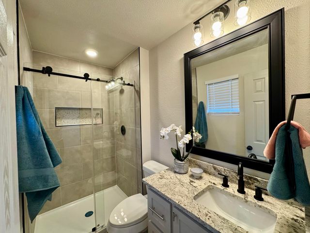 3102 Aberdeen Avenue, Lubbock, TX 79407