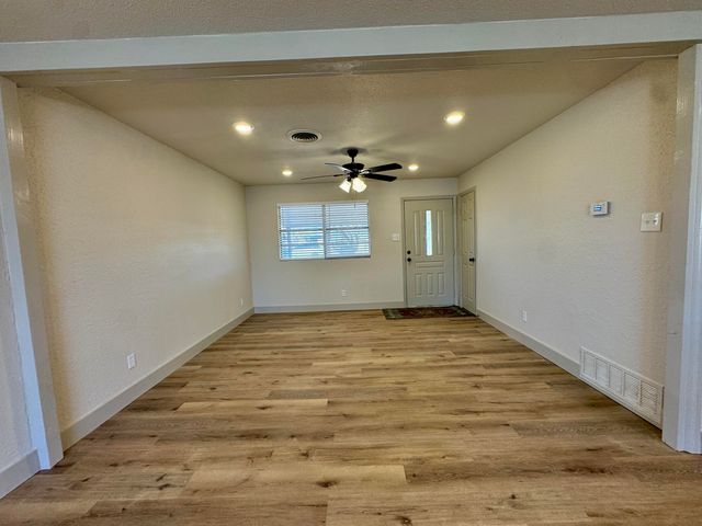 3102 Aberdeen Avenue, Lubbock, TX 79407