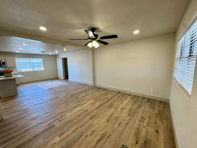 3102 Aberdeen Avenue, Lubbock, TX 79407