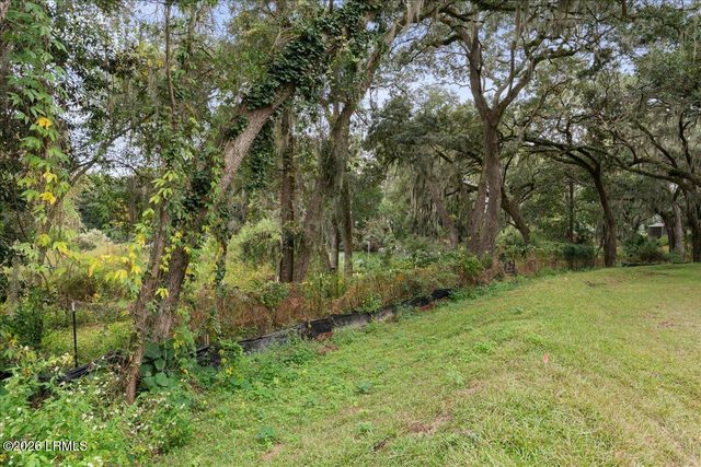2021 Lafayette Street, Beaufort, SC 29902