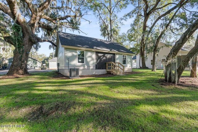 2021 Lafayette Street, Beaufort, SC 29902