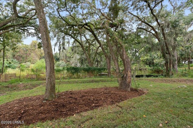 2021 Lafayette Street, Beaufort, SC 29902