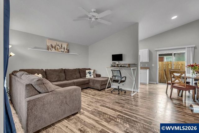931 Kailua St SE, Salem, OR 97317