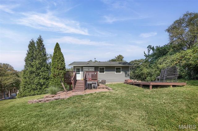 316 Locust Street, Edwardsville, IL 62025