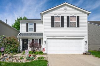2154 Summer Breeze Way, Greenwood, IN 46143