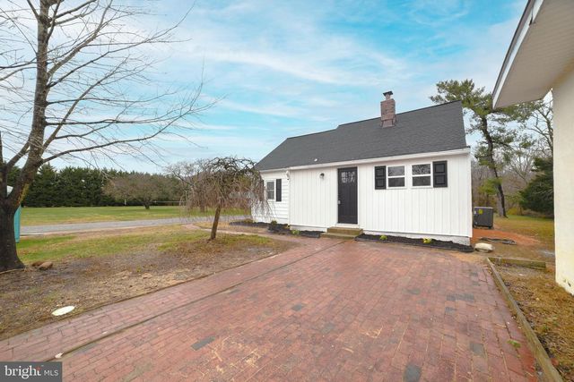 8285 VERNE PL, Welcome, MD 20693