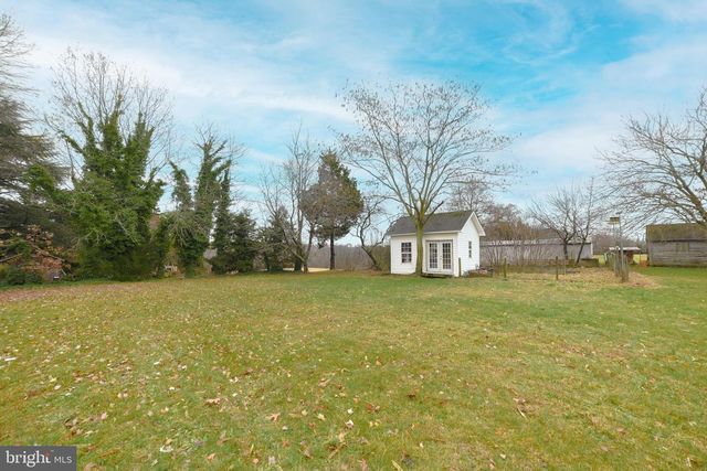 8285 VERNE PL, Welcome, MD 20693