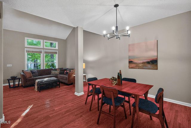 123 Tremont Circle, Chapel Hill, NC 27516
