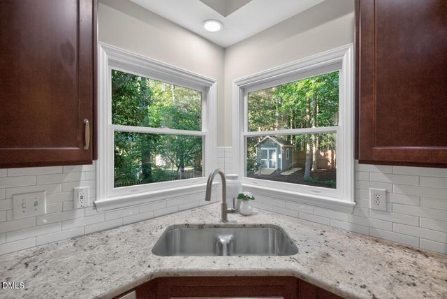 123 Tremont Circle, Chapel Hill, NC 27516