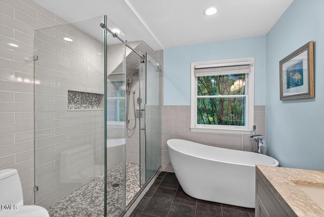 123 Tremont Circle, Chapel Hill, NC 27516