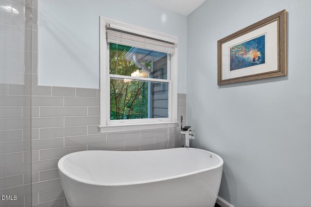 123 Tremont Circle, Chapel Hill, NC 27516
