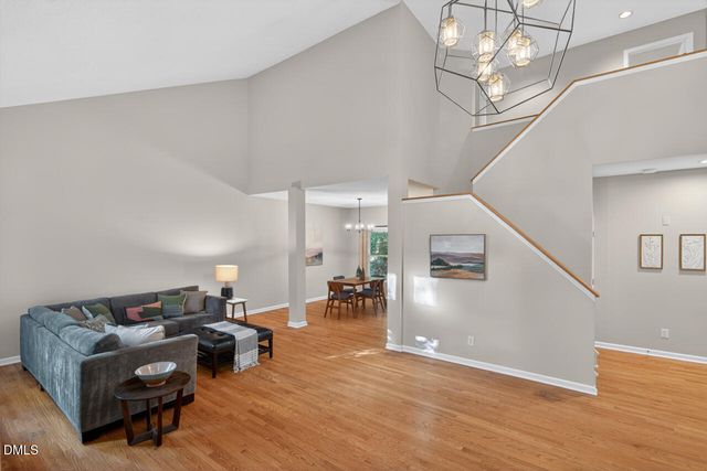 123 Tremont Circle, Chapel Hill, NC 27516