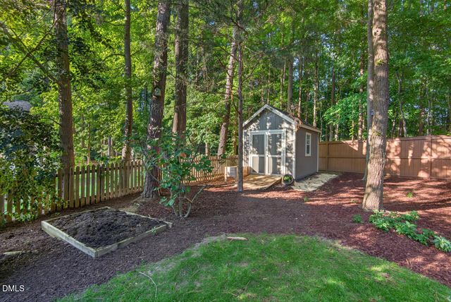 123 Tremont Circle, Chapel Hill, NC 27516