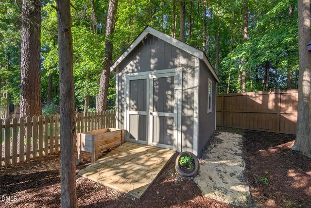 123 Tremont Circle, Chapel Hill, NC 27516