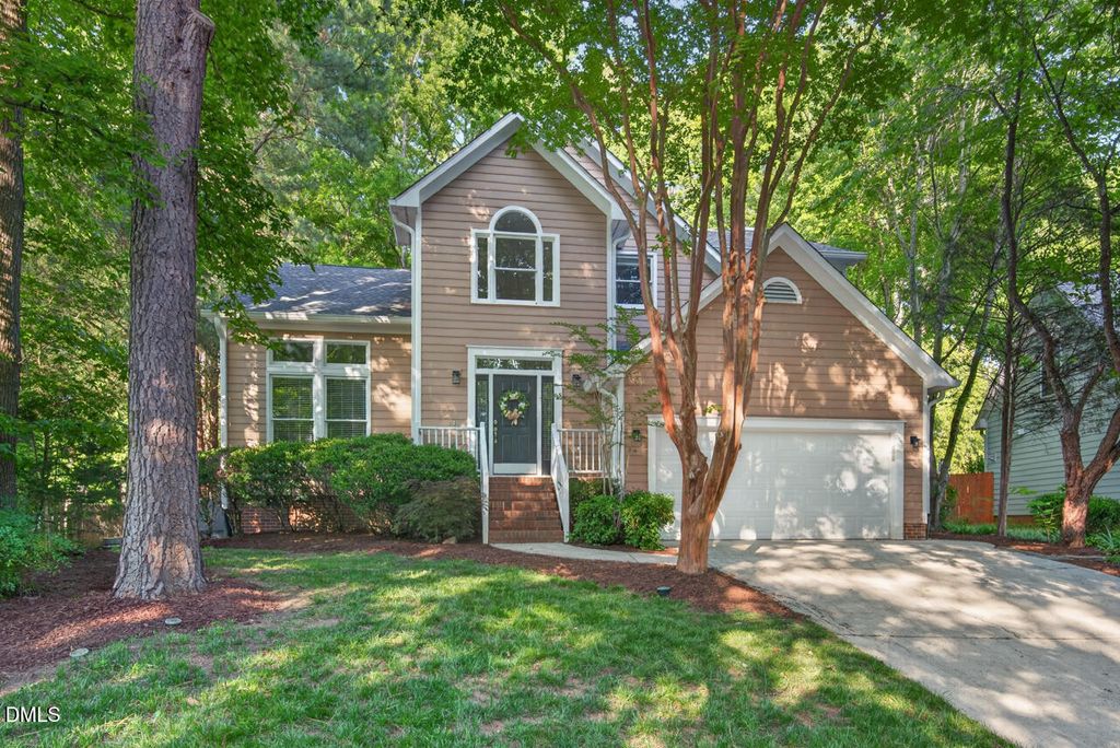 123 Tremont Circle, Chapel Hill, NC 27516