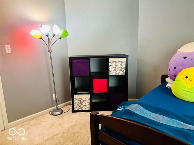 7673 Lippincott Way, Indianapolis, IN 46268