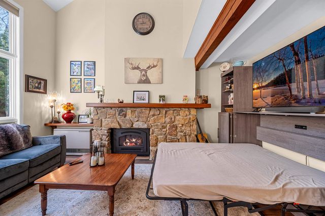 97 Sterling Ridge Rd 19, Warren, VT 05674