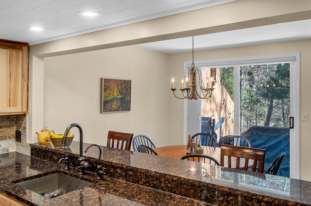 97 Sterling Ridge Rd 19, Warren, VT 05674