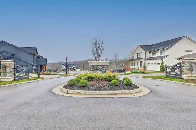 41 Floral Avenue, Fort Mitchell, KY 41017