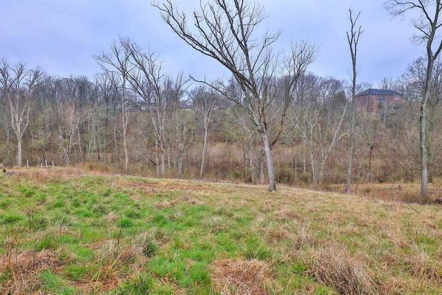 41 Floral Avenue, Fort Mitchell, KY 41017