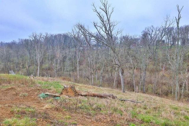 41 Floral Avenue, Fort Mitchell, KY 41017