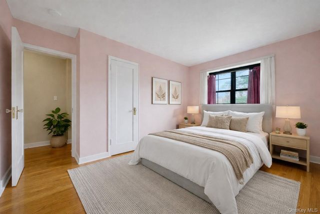 57 Manchester Road B-24, Eastchester, NY 10709