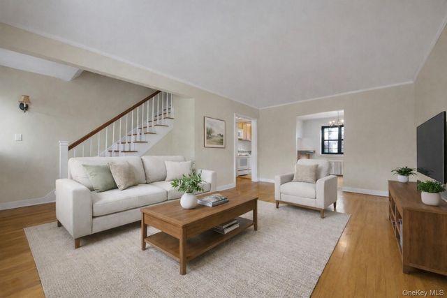 57 Manchester Road B-24, Eastchester, NY 10709