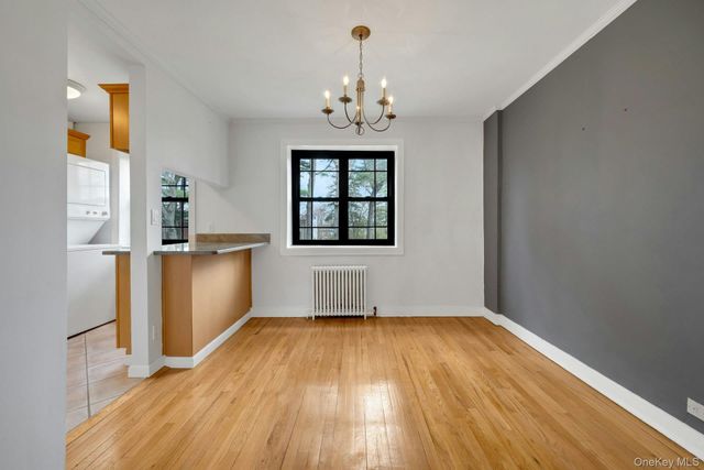 57 Manchester Road B-24, Eastchester, NY 10709