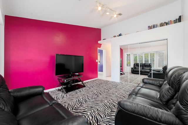 5534 Croydon Court, Boca Raton, FL 33486