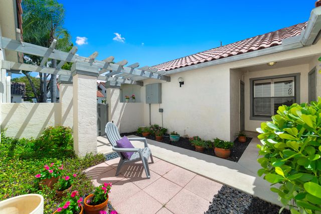 5534 Croydon Court, Boca Raton, FL 33486