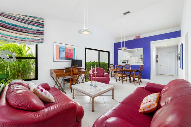 5534 Croydon Court, Boca Raton, FL 33486