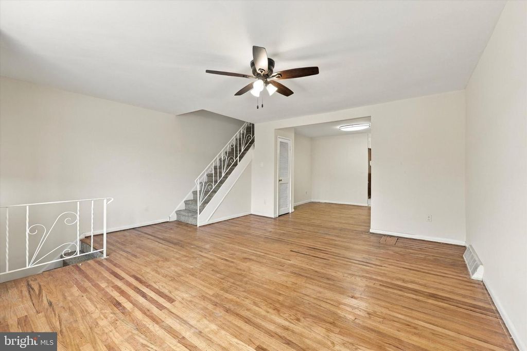 3758 GENESEE DR, PHILADELPHIA, PA 19154 — photo 4
