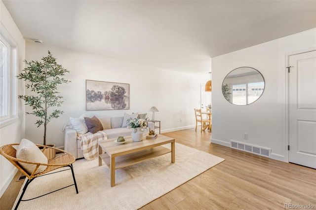 1529 S Nucla Street, Aurora, CO 80017