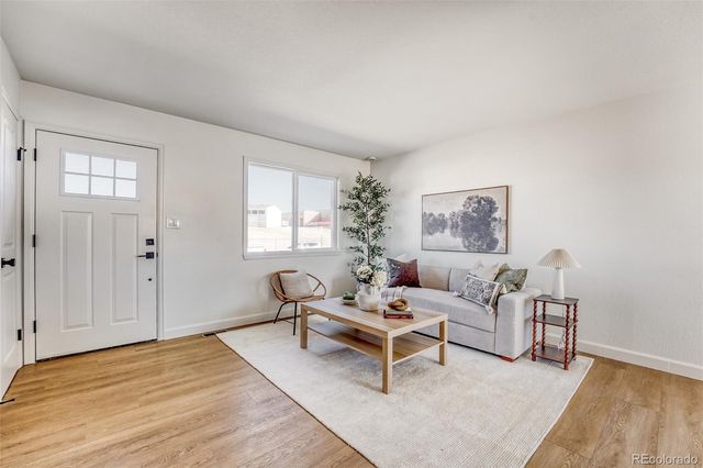 1529 S Nucla Street, Aurora, CO 80017