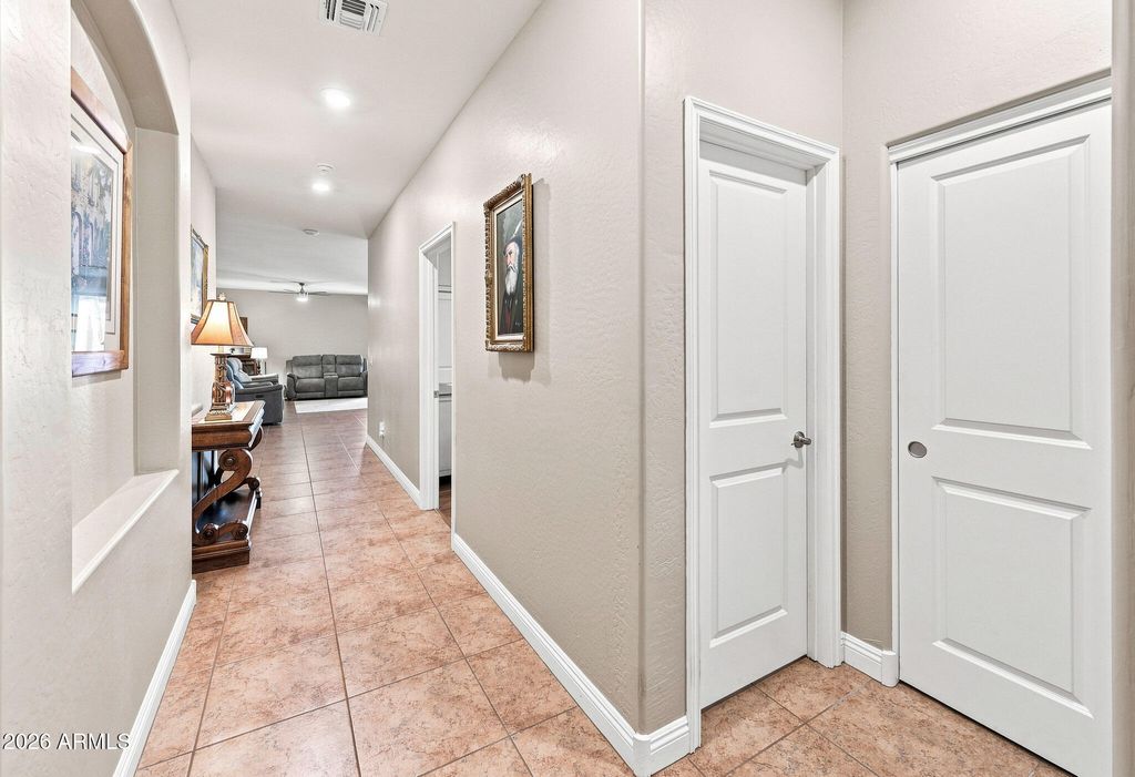 11402 S 175TH Drive, Goodyear, AZ 85338 — photo 3
