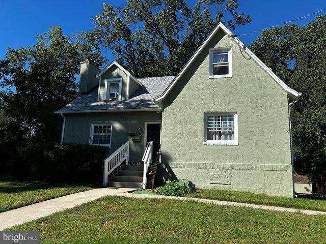 1085 GLASSBORO RD, Woodbury Heights, NJ 08097
