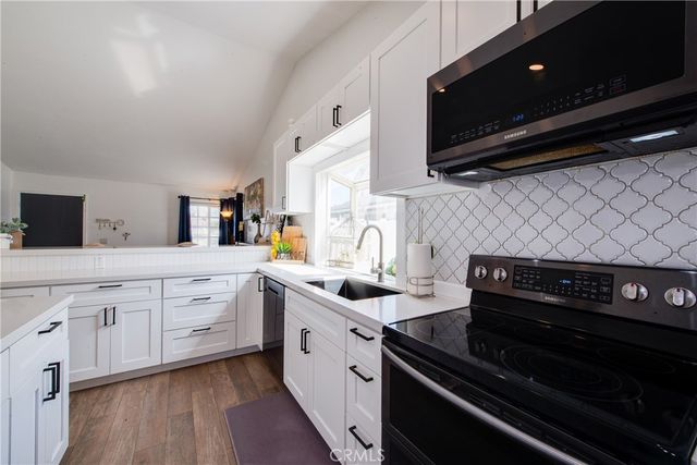 10444 Charleston Drive, Riverside, CA 92503