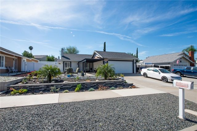 10444 Charleston Drive, Riverside, CA 92503