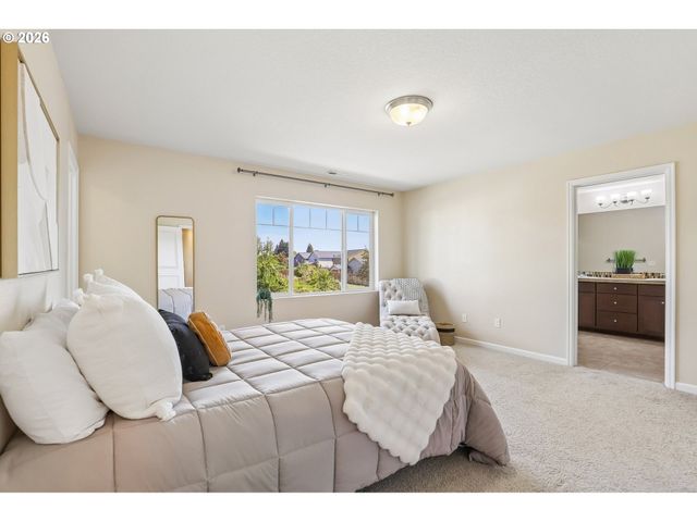 51309 Sw RHINE Dr, Scappoose, OR 97056