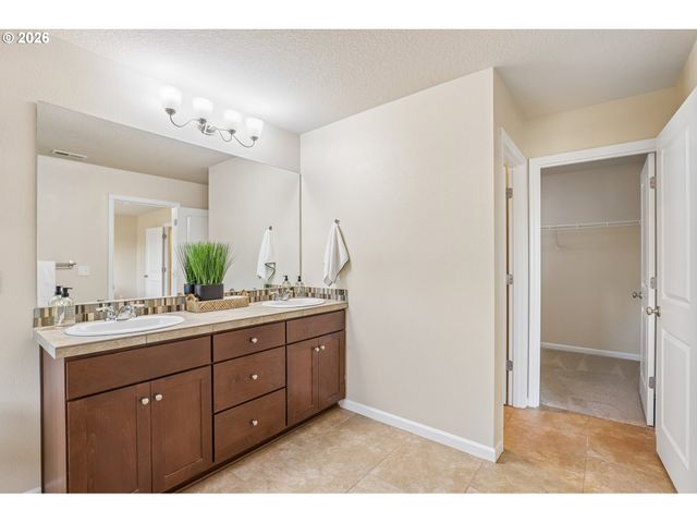51309 Sw RHINE Dr, Scappoose, OR 97056