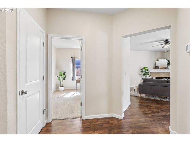 51309 Sw RHINE Dr, Scappoose, OR 97056