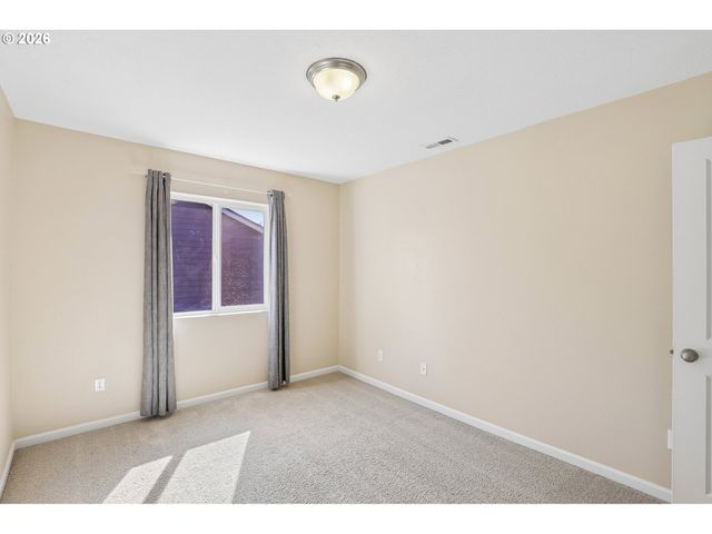51309 Sw RHINE Dr, Scappoose, OR 97056