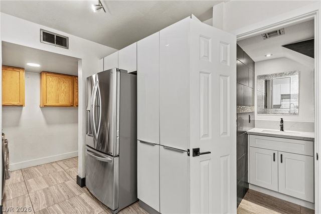 7968 Dorinda Avenue, Las Vegas, NV 89147