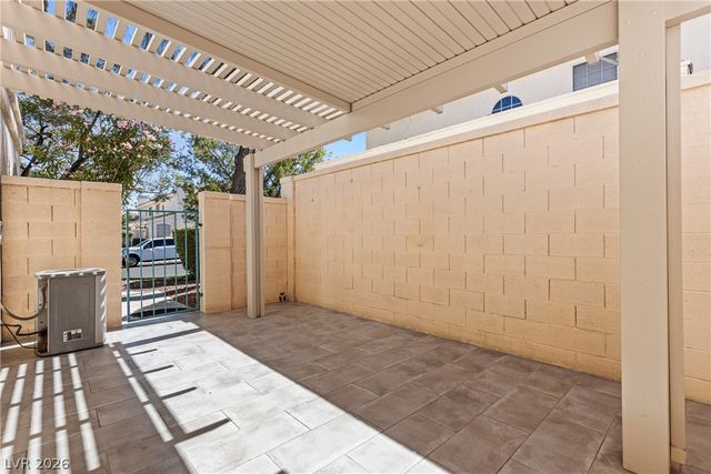 7968 Dorinda Avenue, Las Vegas, NV 89147