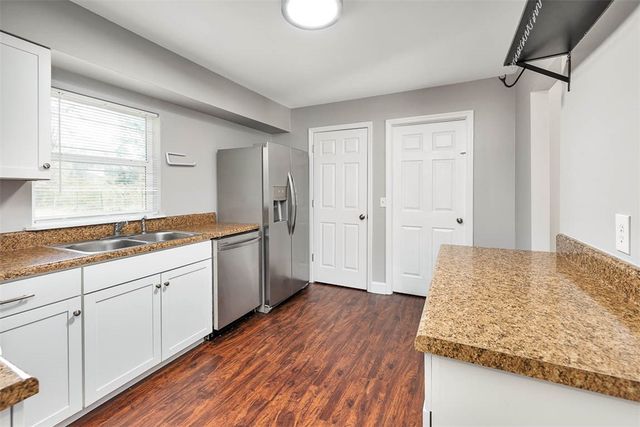 121 Stafford Ave, Brunswick, GA 31525